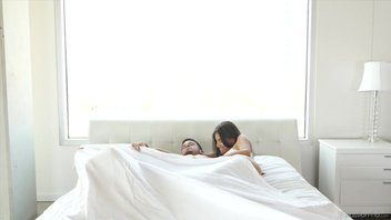 Межрасовый секс с молодыми красотками