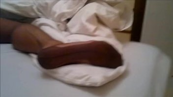 спящая дамочки в чулках