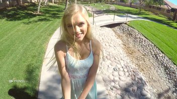 Оргазм с моделью от первого лица