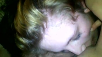 Надя развлекается