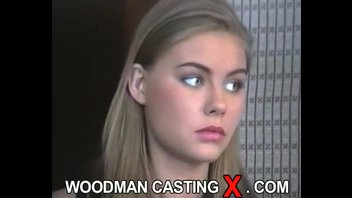 Милая русская блондинка на кастинге Вудмана