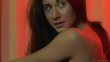 Романтический вечер двух лесбиянок 2