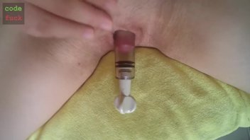 Играю с Пиздёнкой