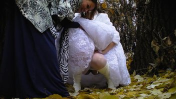 Невеста Описалась.