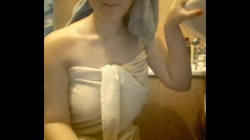 Потрите хоть спинку!