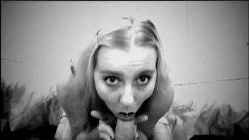 Чёрно Белое.