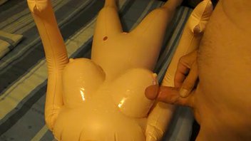 Спустил на Дойки.