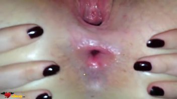 в огромную задницу