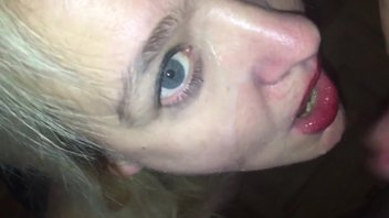 Давай Блять в Ротик.