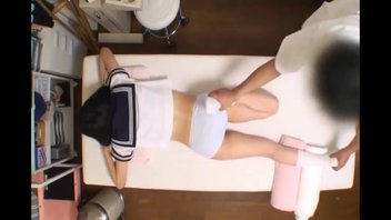 Массаж для азиатской девицы