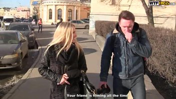 Пикаперы развели Джесси Голд на секс