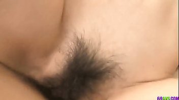 Азиатка с очень волосатой дырочкой и ее чпокарь дружок