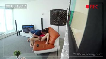 Озабоченный препод отодрал лучшую студенточку у себя дома и поставил зачет автоматом Tera Link