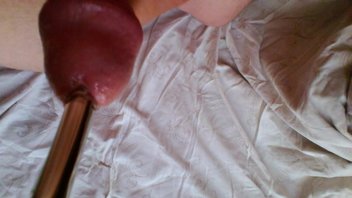 Оргазм и трахание в уретру с извержением