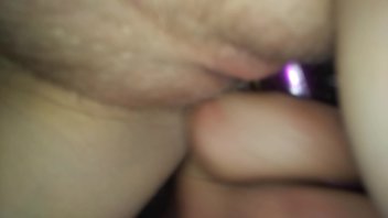 В одну дырку с вибратором