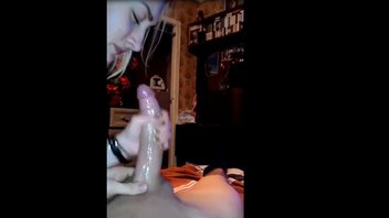 Девочка богиня горлового минета