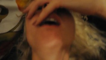 Только лицо мне не снимай