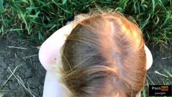 Минет в чистом поле с окончанием в рот