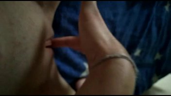 Леночка дрочит