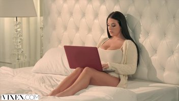 VIXEN - Ненасытная дама с большими сиськами