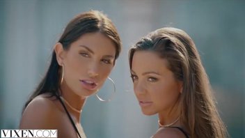VIXEN Две шикарные сучки Эбигейл Мак и Августа Эймс трахают большой член