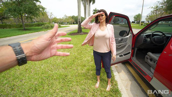 Бекки очень нужно скорее попасть домой а то ее муженек вернется на обед