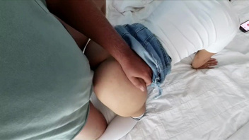 Секс в отеле с милой студенткой