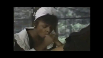 Шоколадная горничная заглатывает огромный член. Рон Джереми (Ron Jeremy)