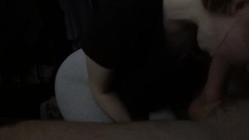 Русский  сводный брат быстро кончил от качественного минета