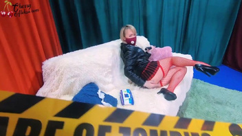 Двойное проникновение и мытье рук спермой