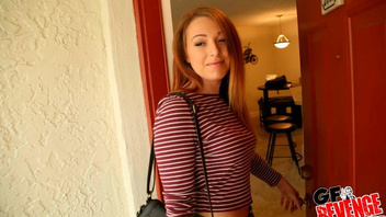 Рыжая жарится со своим пацаном