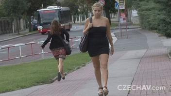 Сиськи блондинки