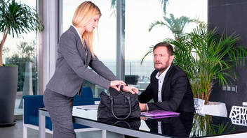 Привыкла угождать,  Ребекку Волпетти (Rebecca Volpetti) в анал и ротик