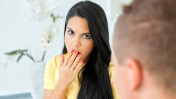 Соблазнительница  с отличным ротиком и вкусной  пиздой