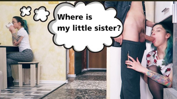 Две  сводные сестрички для  минета