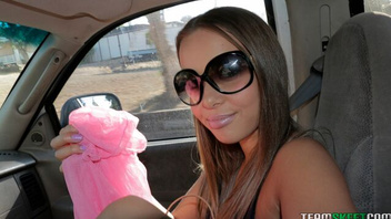 Красавицу  от первого лица,  Лиза Рове (Liza Rowe)