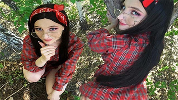 Ебутся в лесу, телка и хуй, Энни Уокер (Anny Walker)