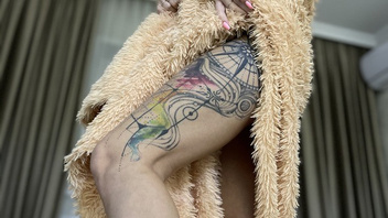 Грудастую  красавицу мощно  жарит