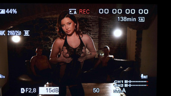 Красотка  Анна Полина  (Anna Polina) и два  мужика