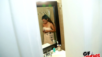 Шпилит латинскую Софию (Sofia Rivera), мощный трах