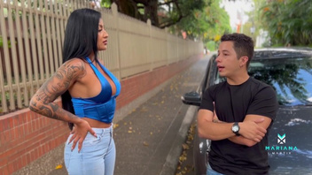 Порвал сисястой телке  джинсы и потрахал