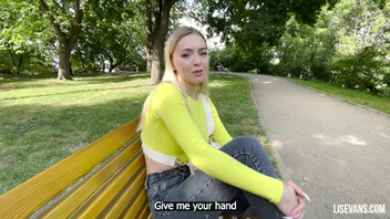 Снял девку и потрахал, Лиз (LIs Evans)