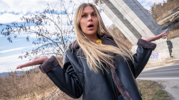 Классная ебля  с безотказной самкой