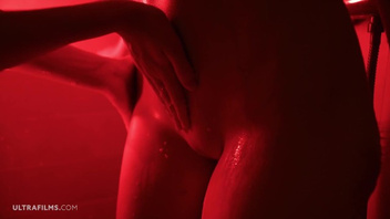 Любовницы  лесбиянки любят  лизать