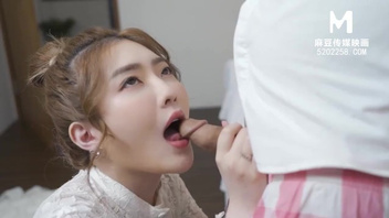 Жаркий секас с милашкой азиаткой