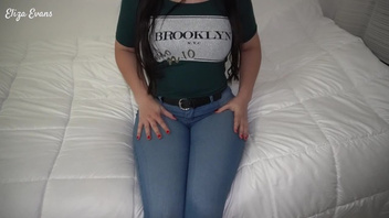 Шпилит  свою телочку в киску,  любительский трах