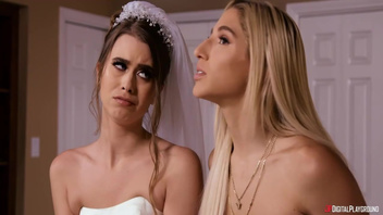 Мастурбация и куни, лесбиянки резвятся