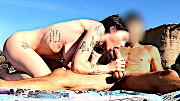 Ебля на пляже, отдых распутников