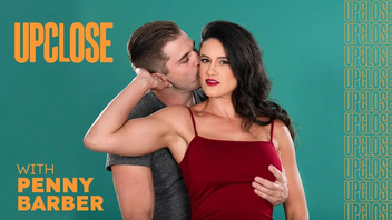 Мама брюнетка с большими дойками круто ебется