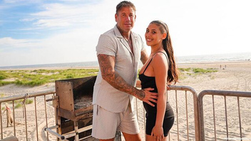 На природе отлично  отодрал веселую бабу